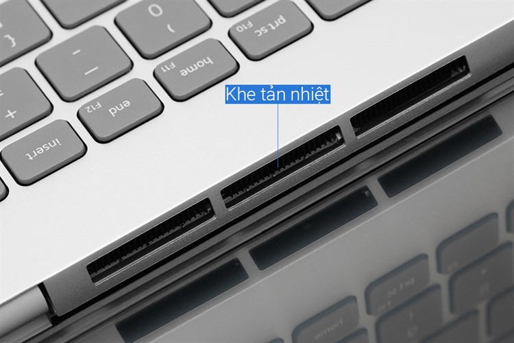 Dell Inspiron 16 5620 P1WKN 9